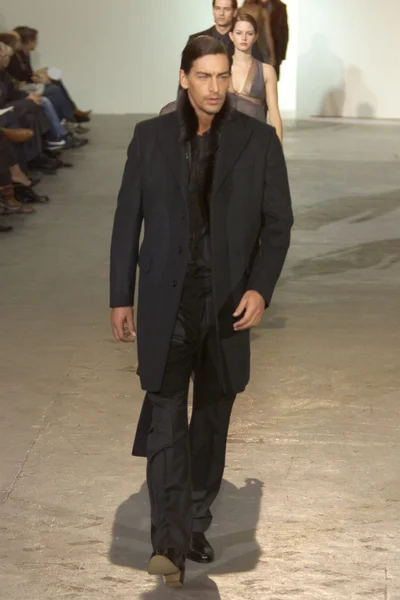 Look 63
